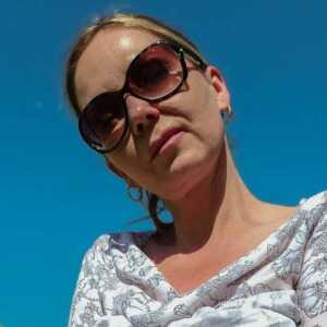 anniewilkin647