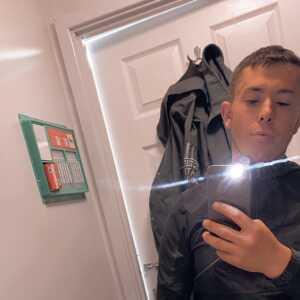 AttractiveProfesd13b