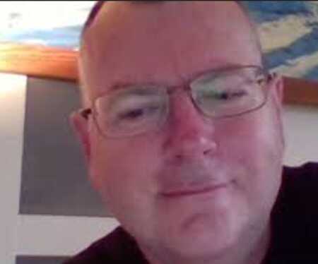InsightfulCrusaderebjehf profile photo