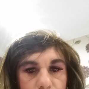 Debbiet76