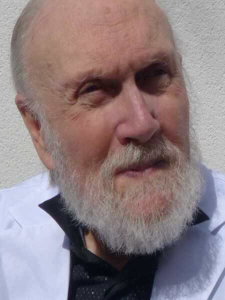 Friendlyandloveing profile photo