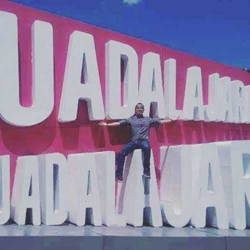 maide300