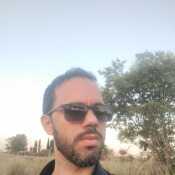 younes