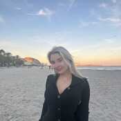 meet.laura