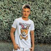 Andresi222