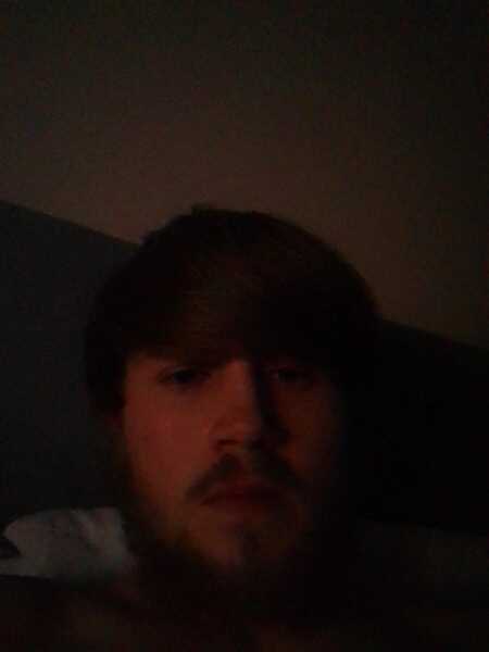 danb45 profile photo
