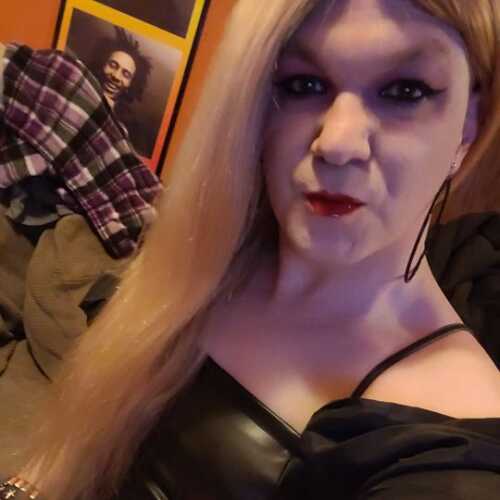 Scarlettleatherr