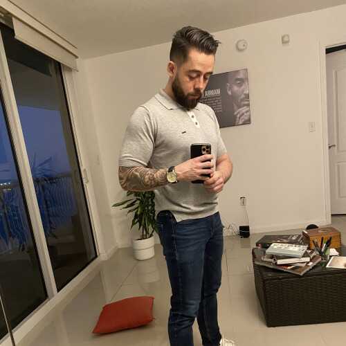 Alexxx