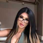 MistressOlivia23