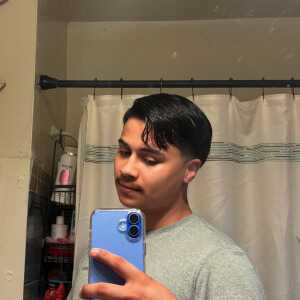 ArtisticStylist90b12b