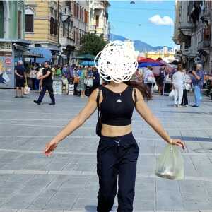 ConfidentArtist90e83e