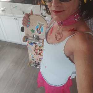 EngagingArtistgchfea