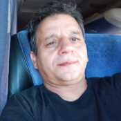 hugovela300