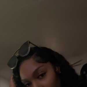HappyQueendjdiee