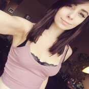 Lickinggirrl