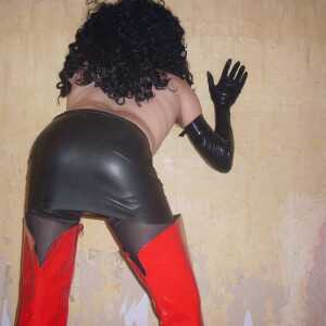 latexloverUK