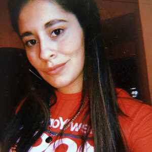estefii95