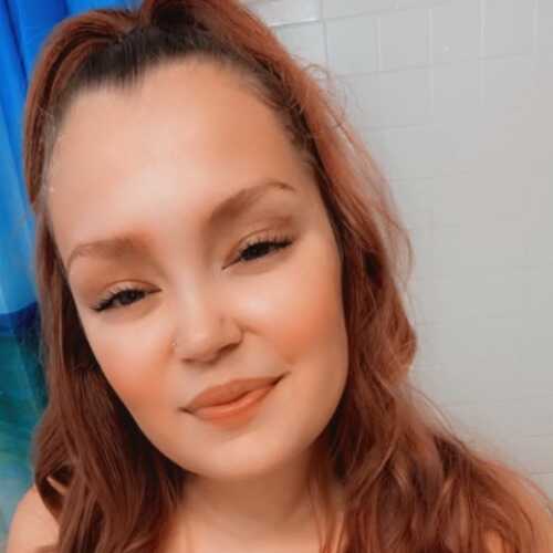CheekyCheekz21