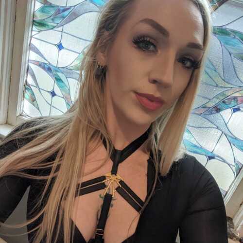 Mistressvicky63