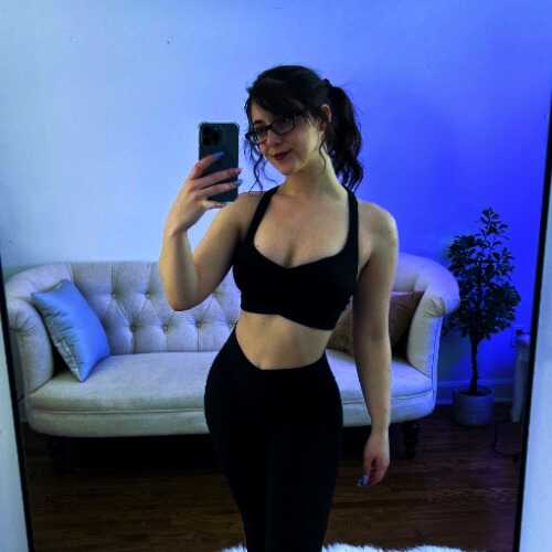 Naughtyfoxxiieeee