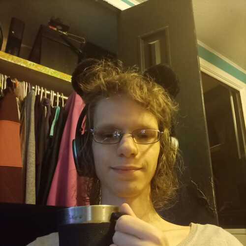 JulyTheFootQueen