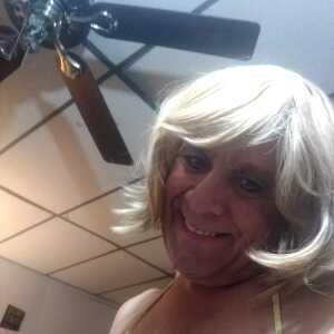 Cissyboibot