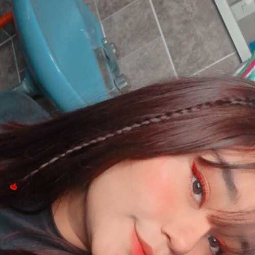 nikki1700