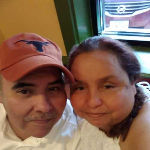 Sexylatinocouple66