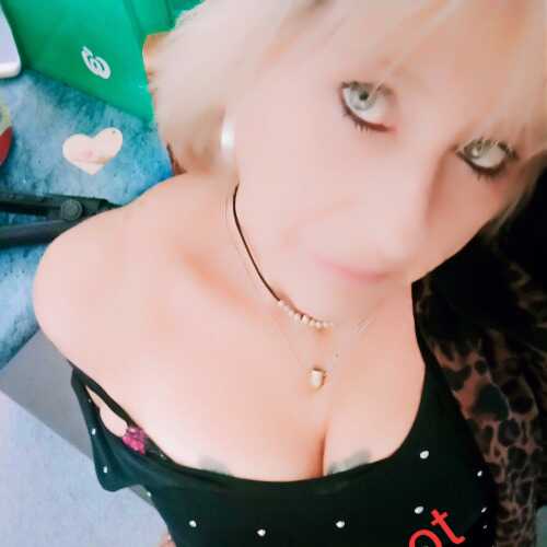 debbielittle28