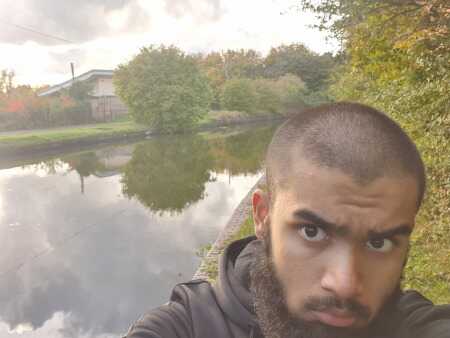 MrLongShlong profile photo