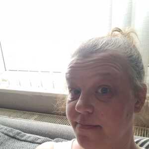 nikkiWakefield