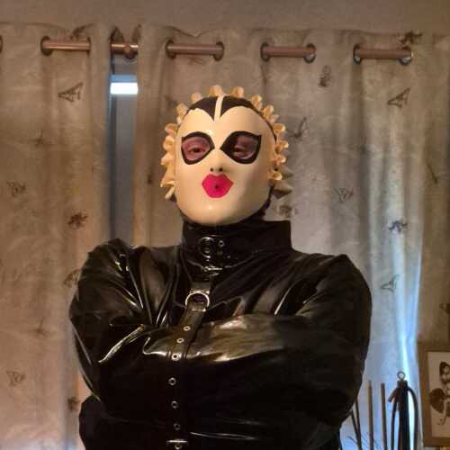 LatexSissyMaidGimp