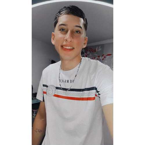 cesarvalenzuelao221
