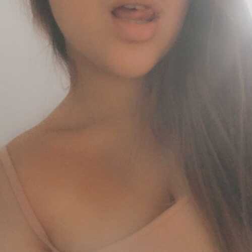 laraaaaaa