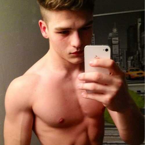MrHertfordsKinkyFella
