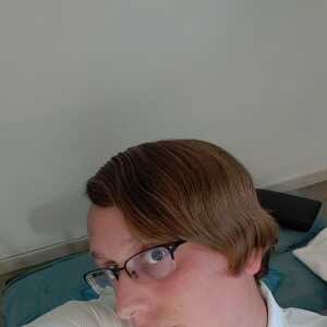 AttractiveCreator233b4a
