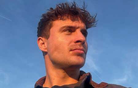 SophisticatedSnue6f6 profile photo