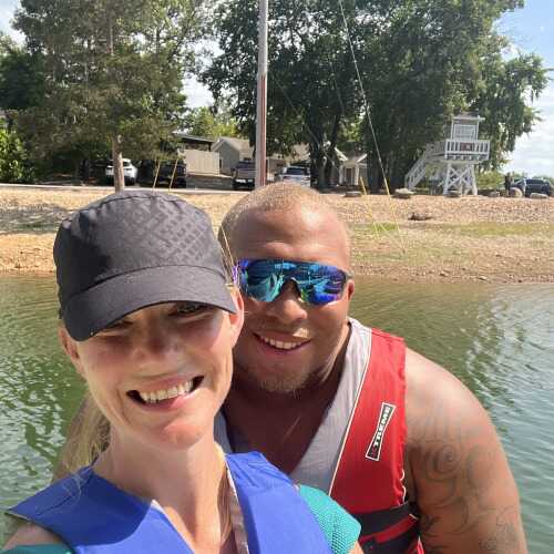 Gym Couple KJ