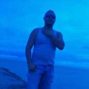 ElegantHeartthrob684d2d