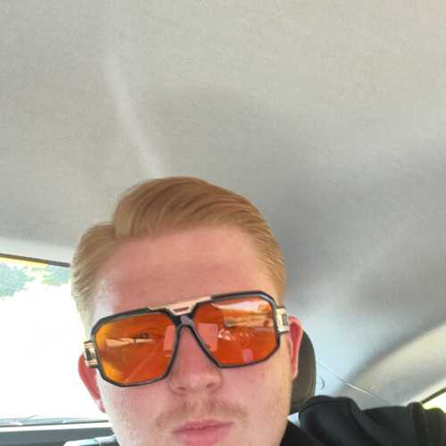 ElegantJesterbgfgea