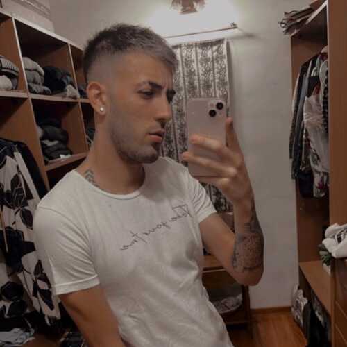 NicolasL98