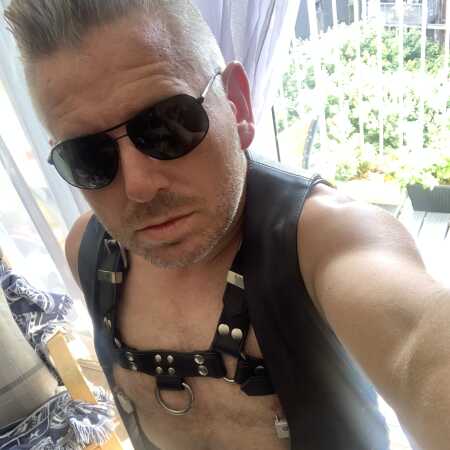 FetishFukker profile photo