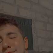 adrianv477