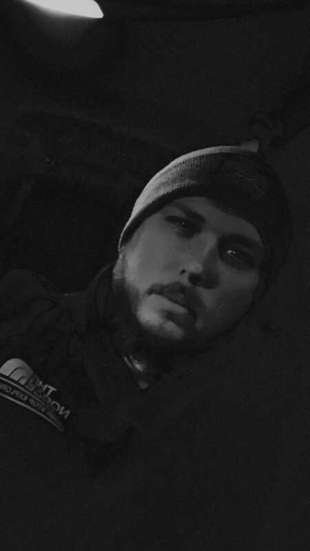 Yuknowyouwantsum profile photo