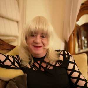 Sarah4female