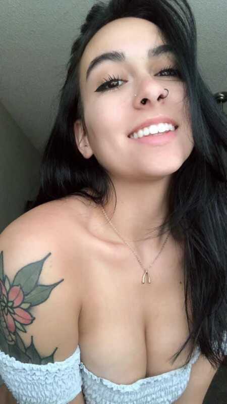 Naomi14 profile photo