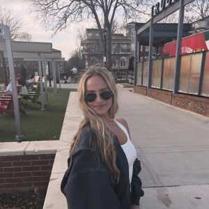 CoolLeaderbgccih