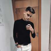 Aithor8