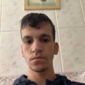 adam8222