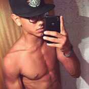 Julian0929